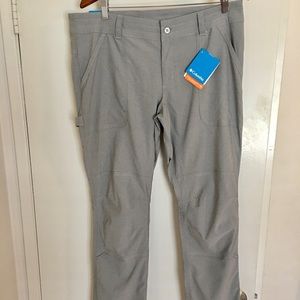 NWT Columbia Hiking Pants